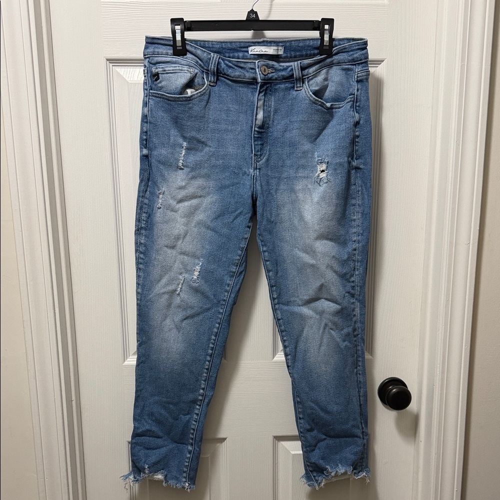 KanCan Light Blue Distressed Cropped Jeans
